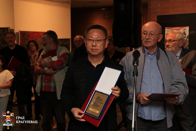 International Exhibition of Antiwar Carton Salon is Opened Отворена изложба Међународног салона антиратне карикатуре
