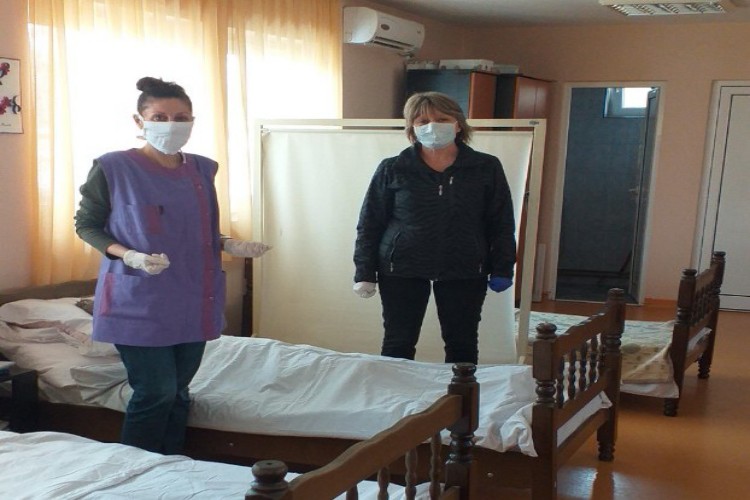 Град Крагујевац организовао рад два прихватилишта за ургентни смештај