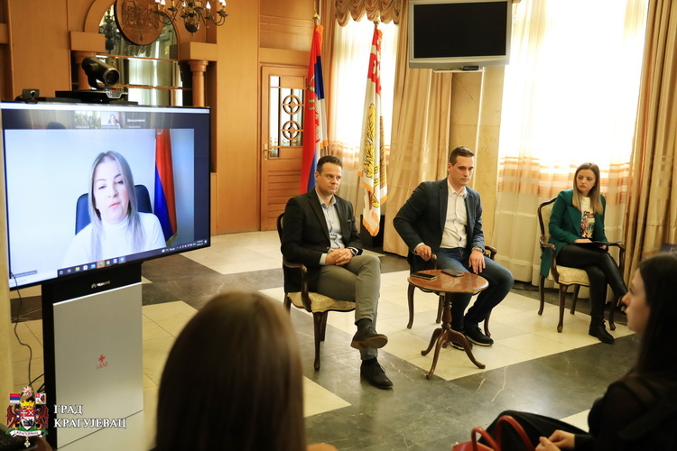 Стручну праксу у градским управама успешно завршило 29 студената