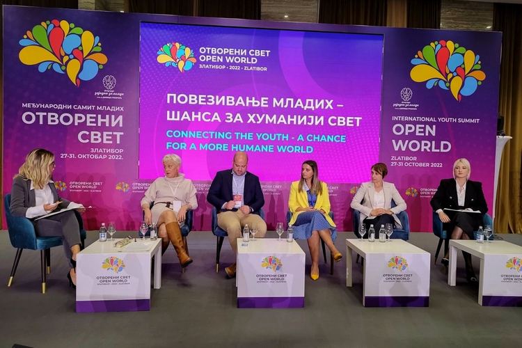 Канцеларија за младе града Крагујевца на међународном самиту младих „Отворени свет“