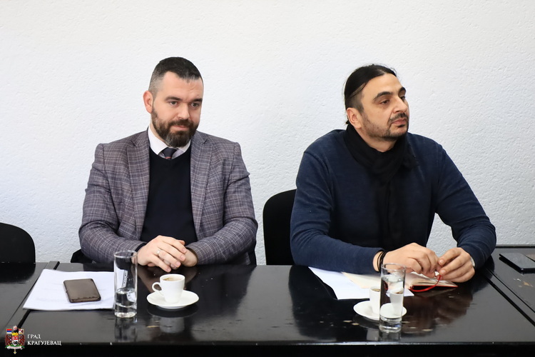 Социјална инклузија Рома и Ромкиња кроз програме подстицања запошљавања